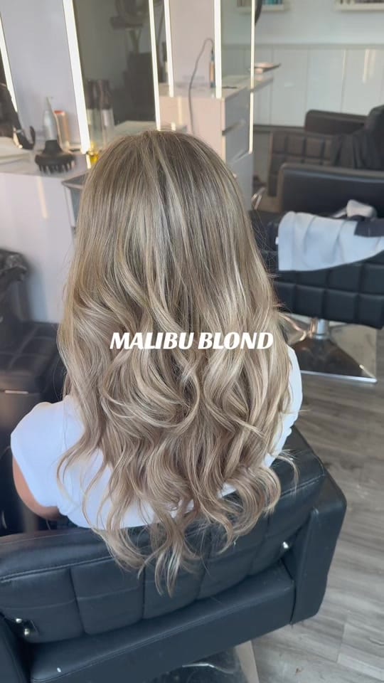 Post 9 by BlondMe on TikTok (video)