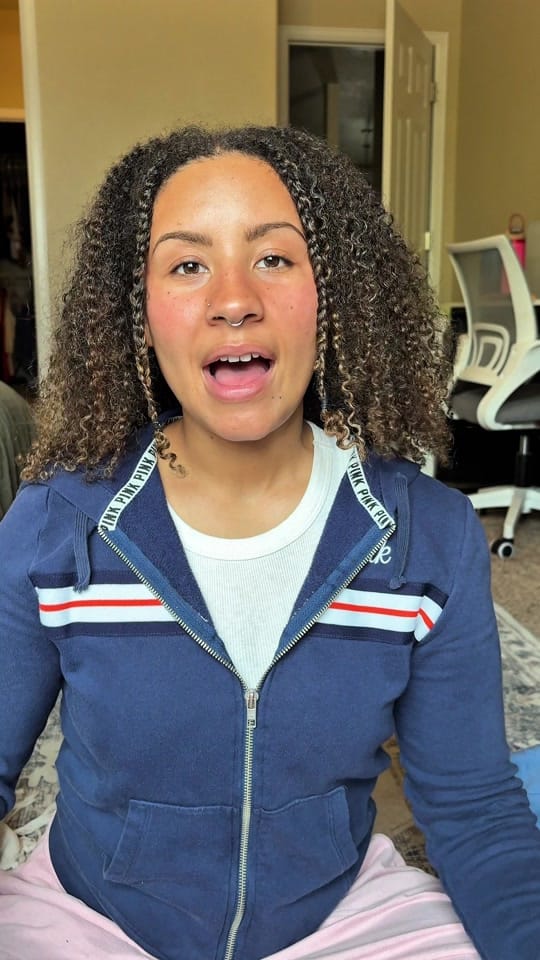 Post 4 by Chels! on TikTok (video)