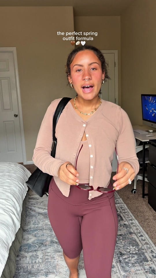Post 1 by Chels! on TikTok (video)
