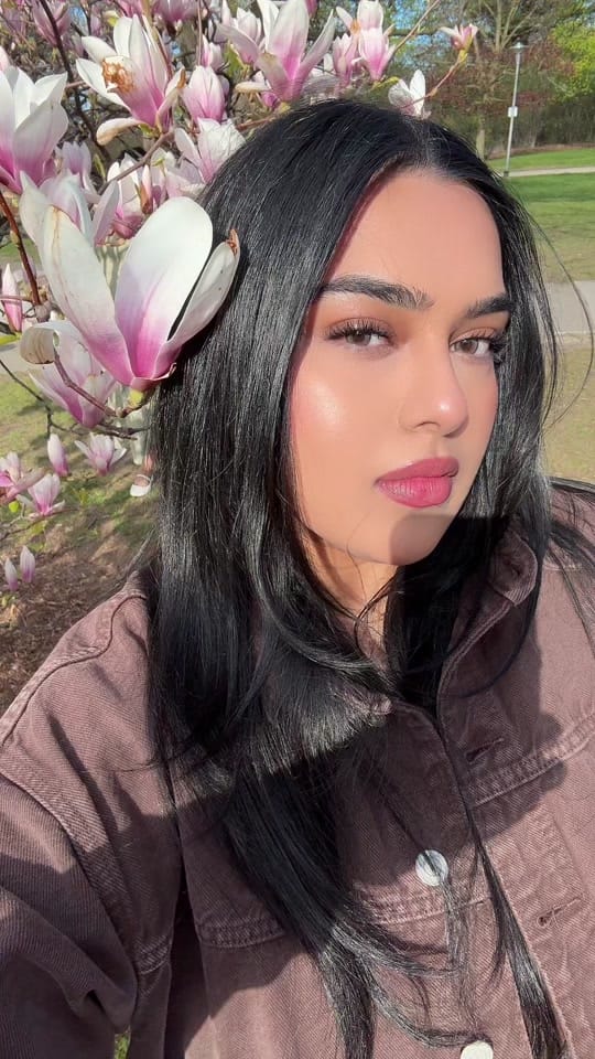 Post 10 by Ayesha Memon on TikTok (video)