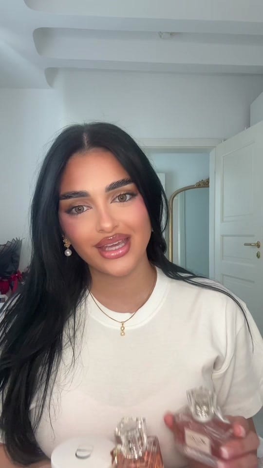 Post 9 by 𝑲𝒂𝒖𝒔𝒂𝒓𝒚𝒂𝒂𝒓𝒂𝒃𝒊𝒄 on TikTok (video)