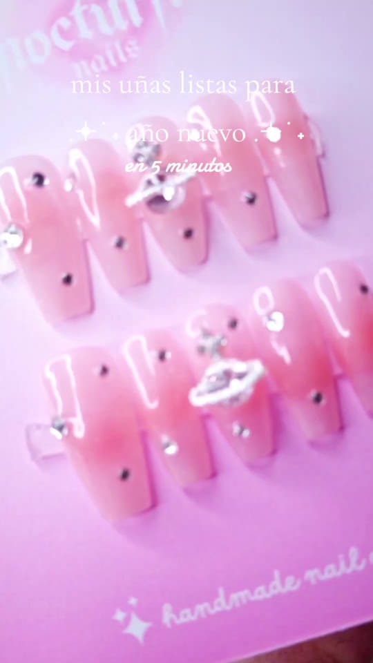 Post 5 by ✧ Nocturne Nails  🇨🇦 🇪🇨 on TikTok (video)