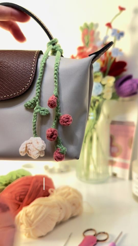 Post 4 by Forever Florals on TikTok (video)