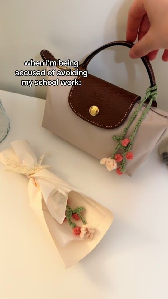 Post 3 by Forever Florals on TikTok (video)