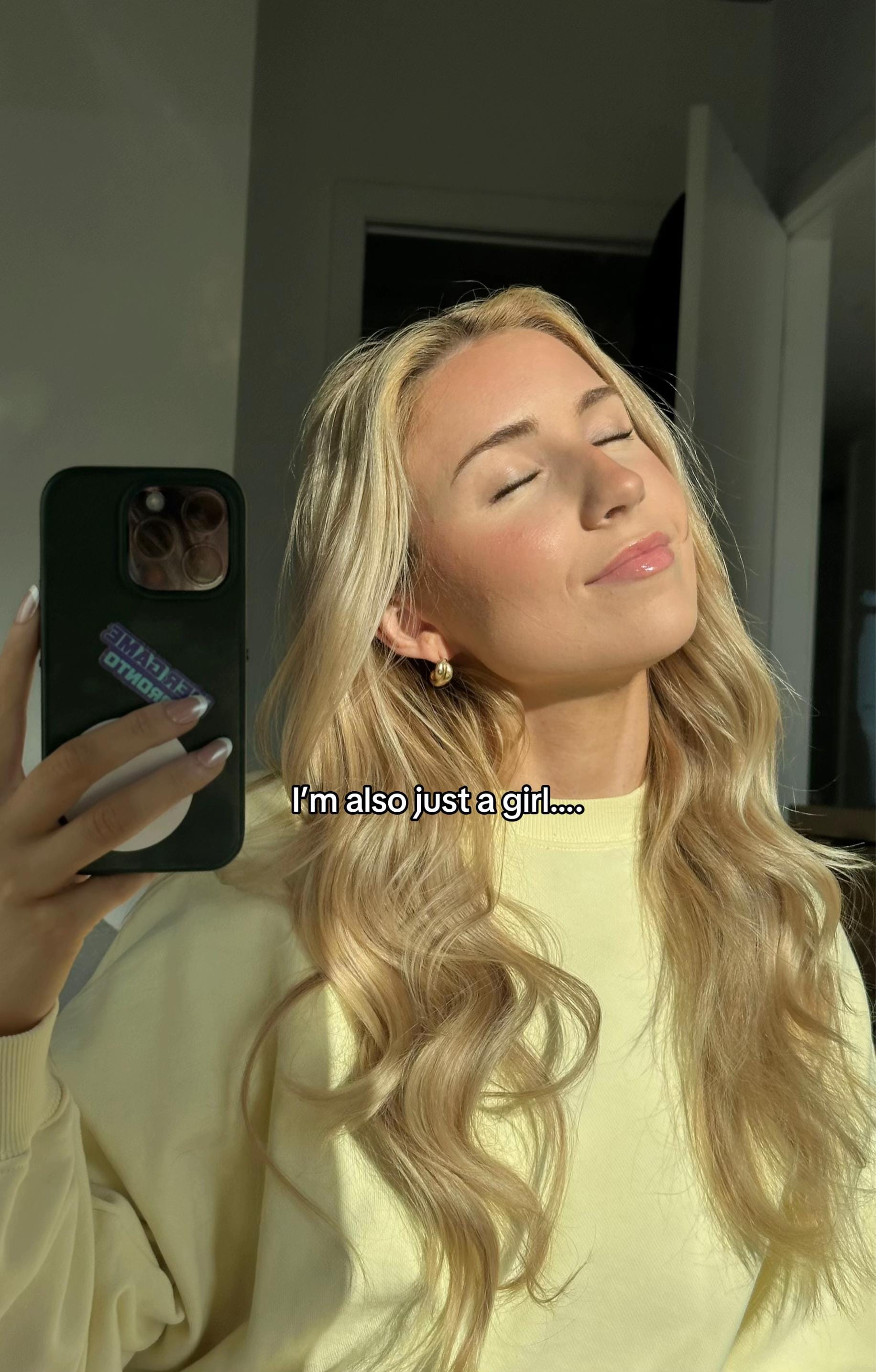 Post 4 by CHELSEA on TikTok (video)