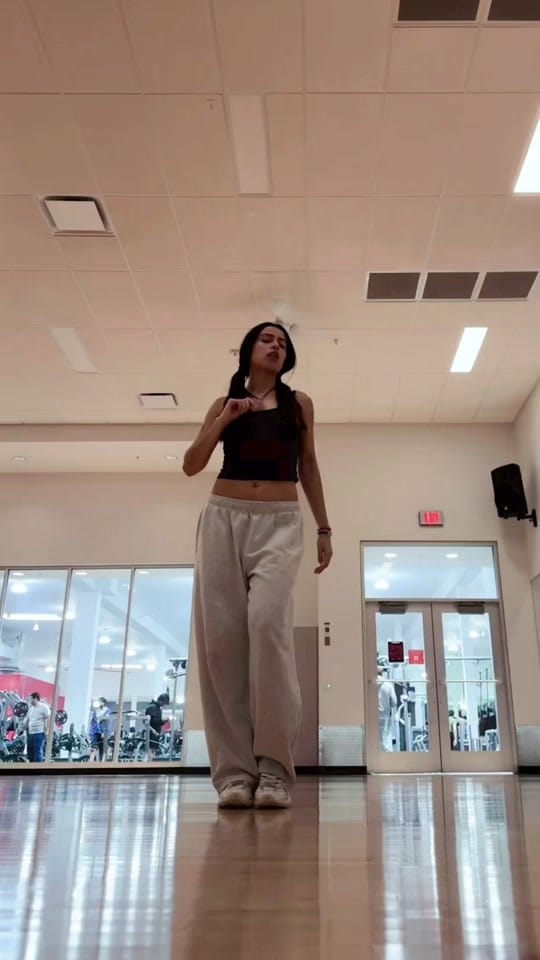 Post 1 by jimena :p on TikTok (video)