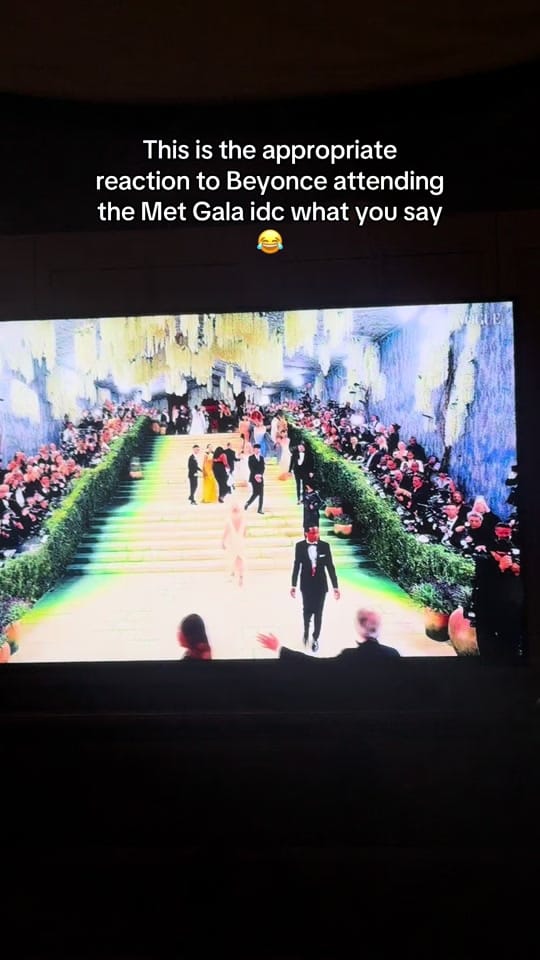 Post 6 by Paris Smith on TikTok (video)