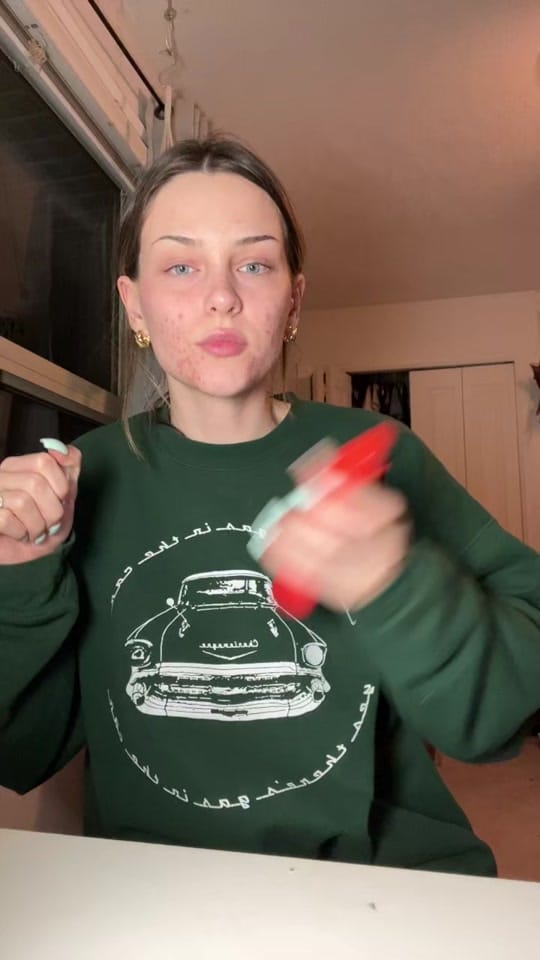 Post 2 by dev 🫶🏼 on TikTok (video)