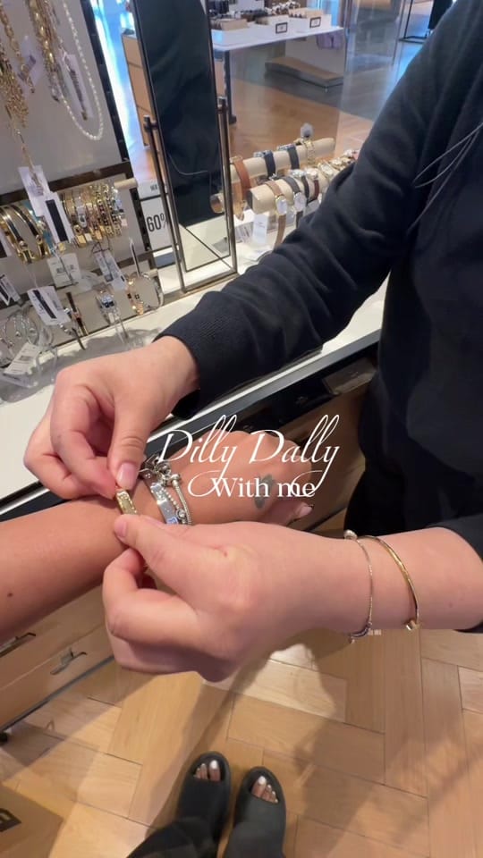 Post 6 by Ms. Ivie ✨ Lifestyle & Beauty on TikTok (video)