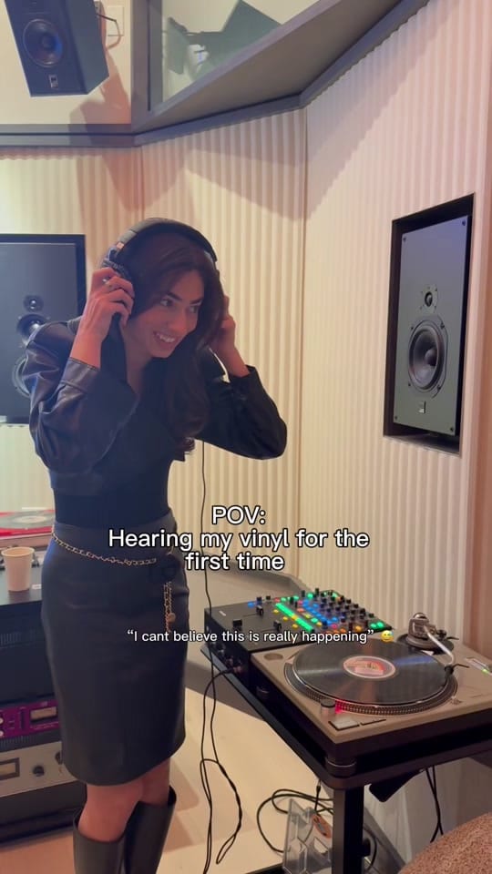 Post 2 by izzy.escobar on TikTok (video)