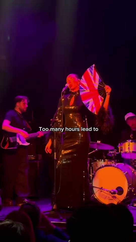 Post 5 by izzy.escobar on TikTok (video)