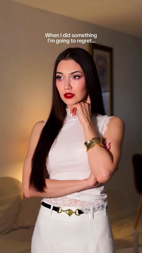 Post 5 by eleonor on TikTok (video)