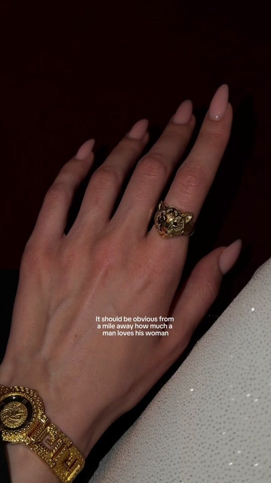 Post 9 by eleonor on TikTok (video)