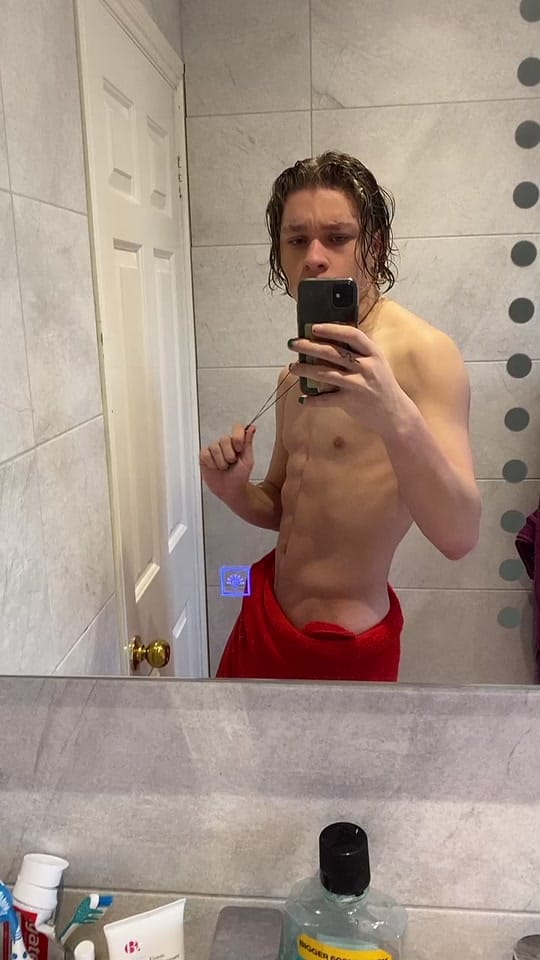 Post 8 by Lewis Selley on TikTok (video)