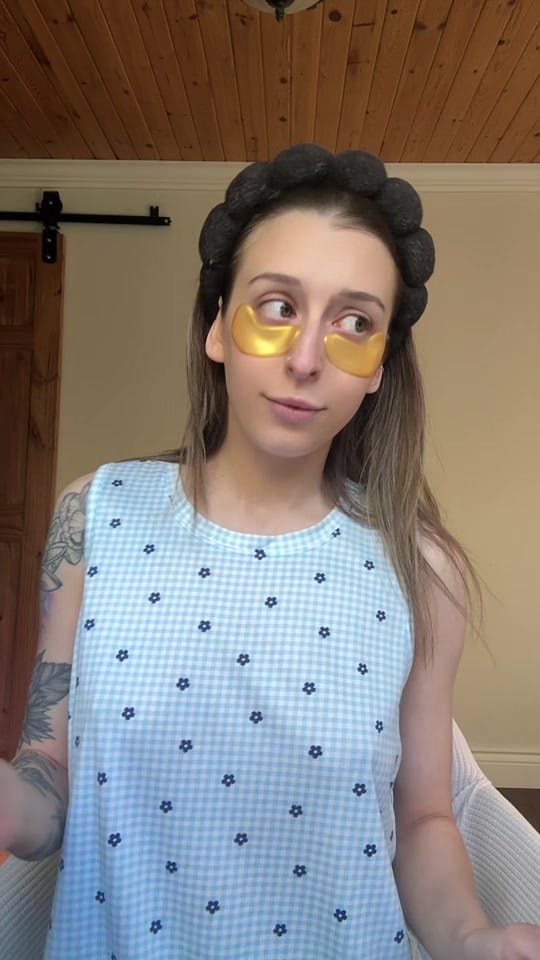 Post 8 by Kayla Carren on TikTok (video)
