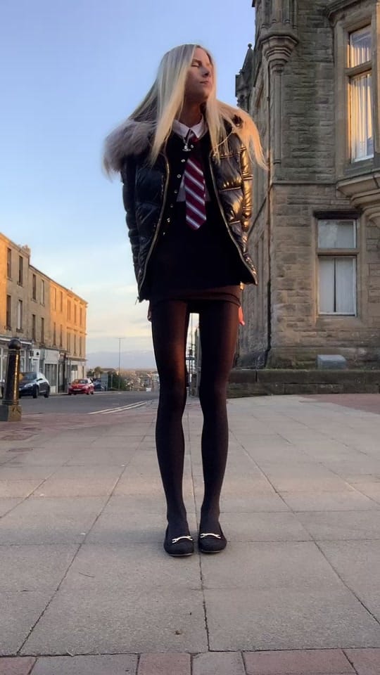 Post 10 by 𝒸𝒽𝑒𝓁𝓈𝑒𝒶 on TikTok (video)