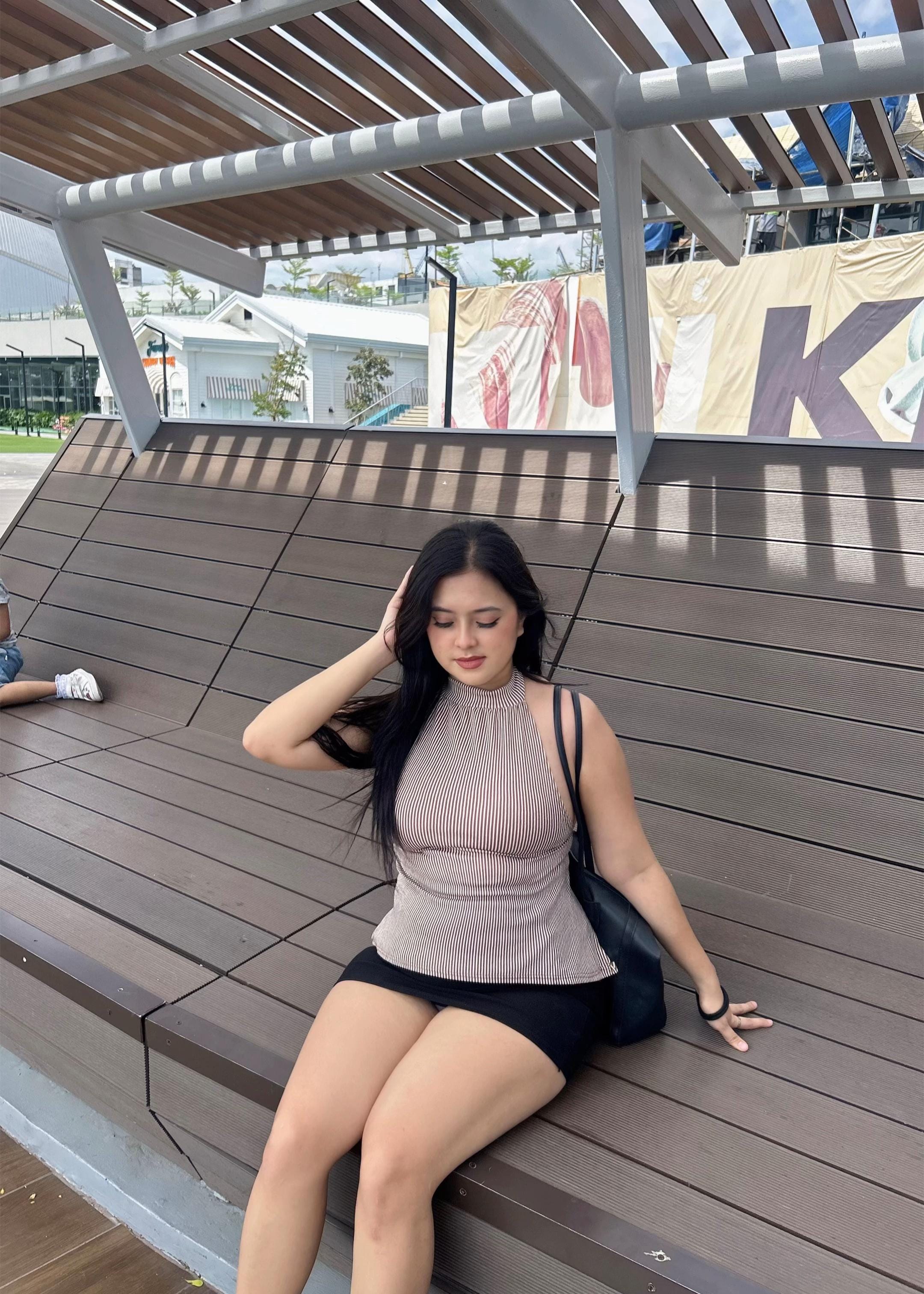 Post 1 by Chelsea Andrea Nadela on TikTok (video)