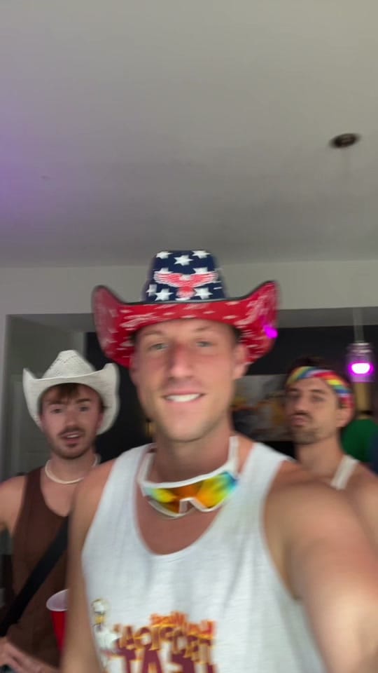 Post 10 by Quentin Cain on TikTok (video)
