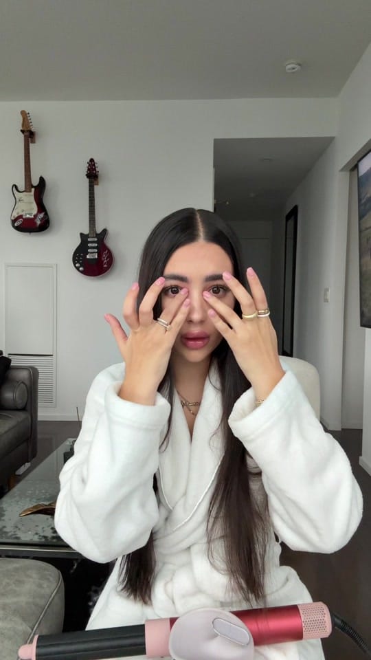 Post 8 by danadiaries on TikTok (video)