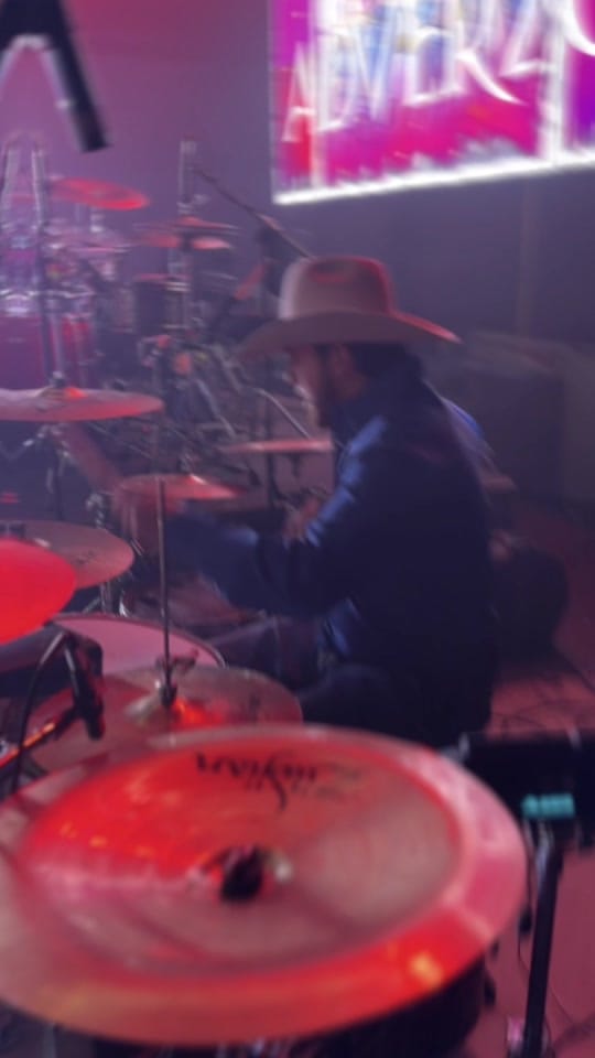 Post 10 by adverzo on TikTok (video)