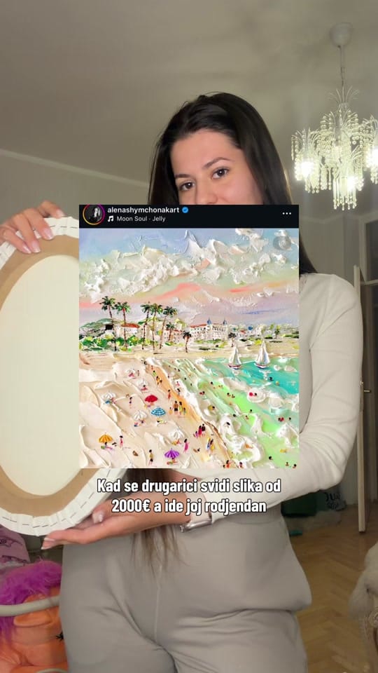 Post 4 by Isidora on TikTok (video)