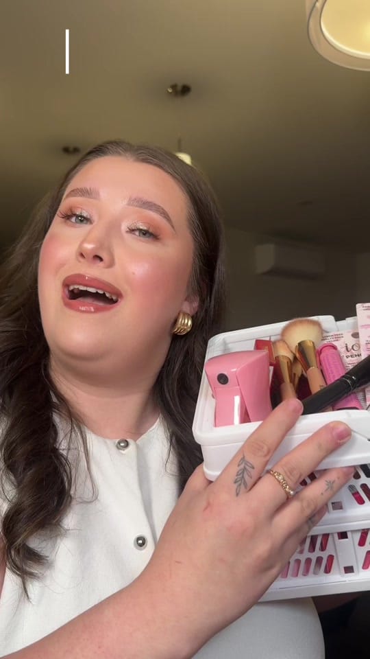 Post 9 by Kiana Cairns 🎀✨ on TikTok (video)