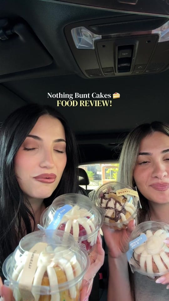 Post 4 by Amilia on TikTok (video)