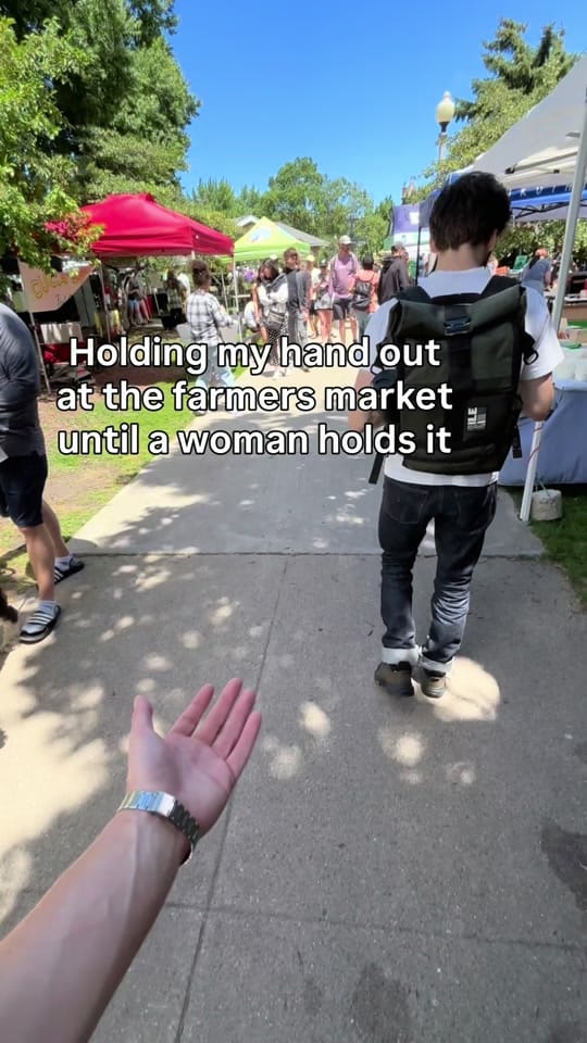 Post 4 by Aaron Klopfer on TikTok (video)