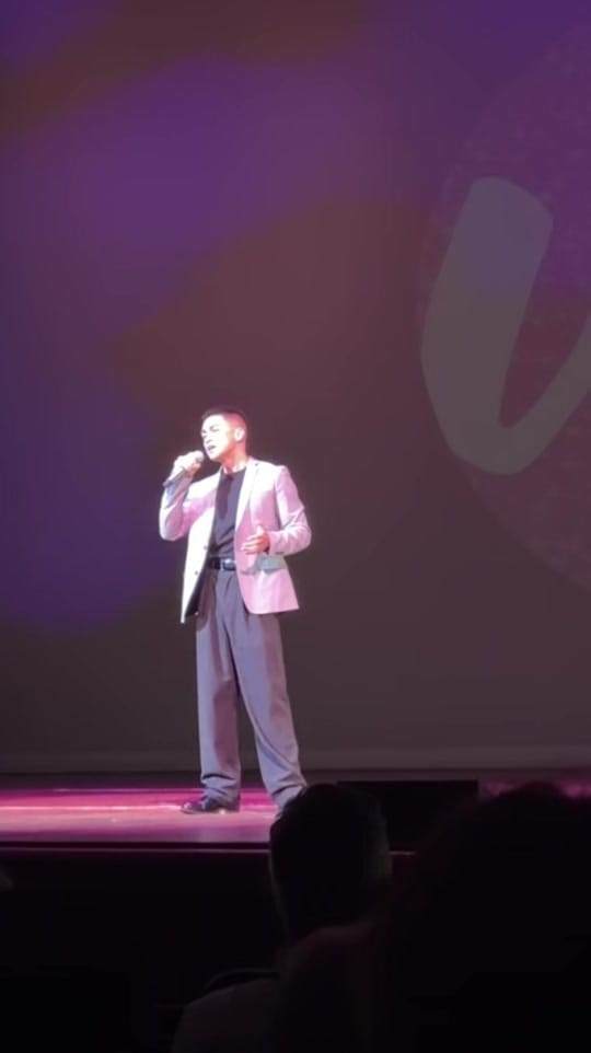 Post 1 by James Calacsan on TikTok (video)