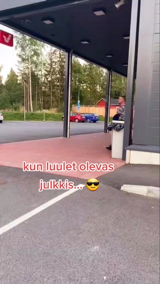 Post 10 by XL Sami 👍 IG : xlsamiofficial on TikTok (video)