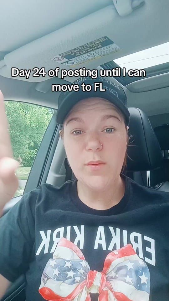Post 1 by Chelsea 😆 Nicheless Mama on TikTok (video)