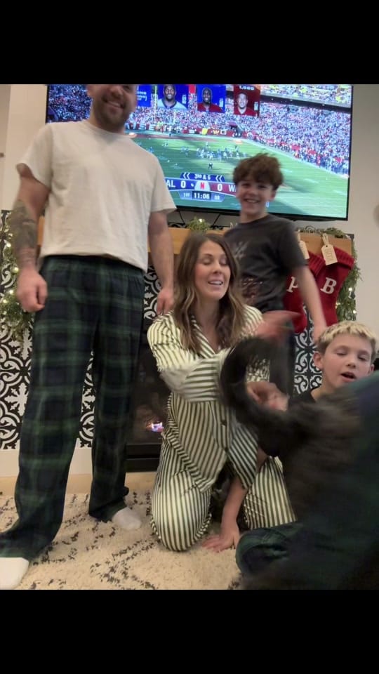 Post 5 by chelsea.rae.hoff on TikTok (video)