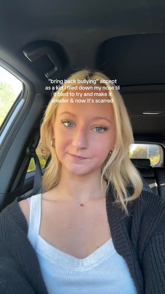 Post 8 by Alizé Pierog on TikTok (video)