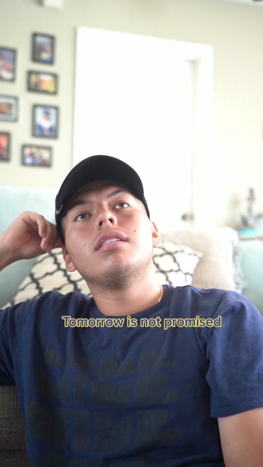 Post 9 by Issan Chavarria on TikTok (video)