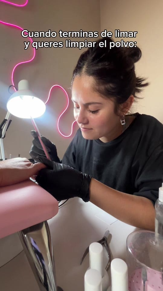 Post 5 by ash.nailss on TikTok (video)