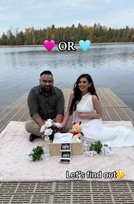 Post 8 by Simran Grewal on TikTok (video)