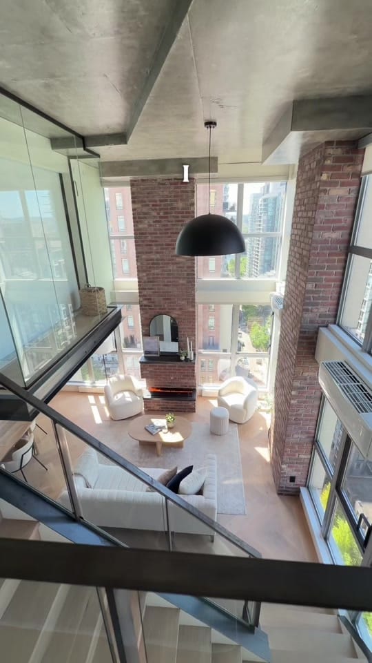 Post 8 by Tyler Burrows | Home Tours🇨🇦 on TikTok (video)