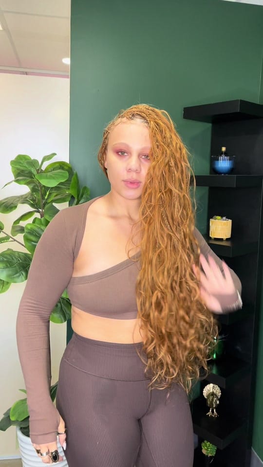 Post 5 by Mulanga on TikTok (video)
