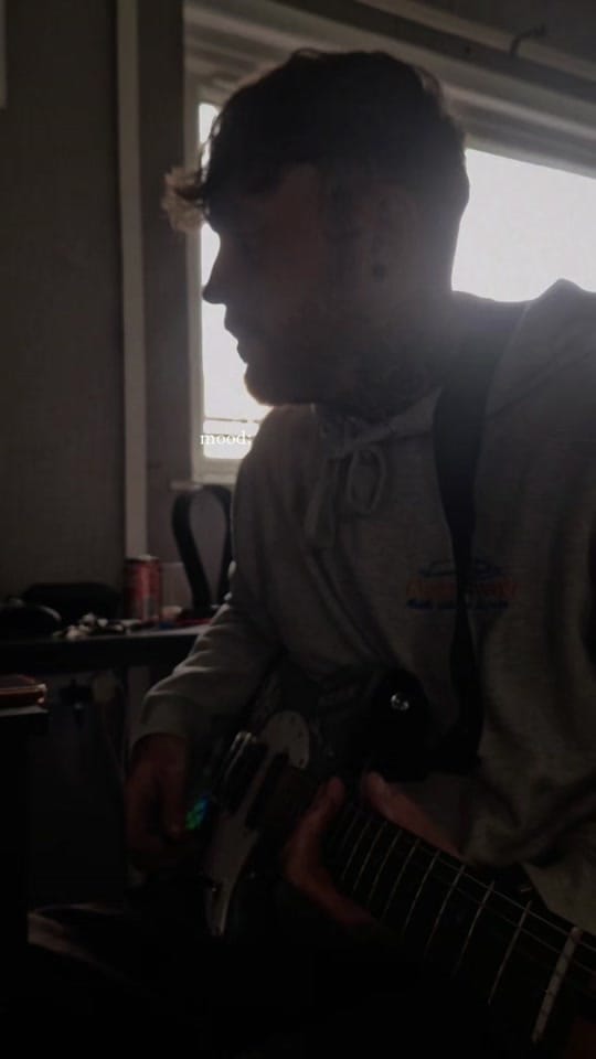 Post 5 by Colin Riggy Rigg on TikTok (video)