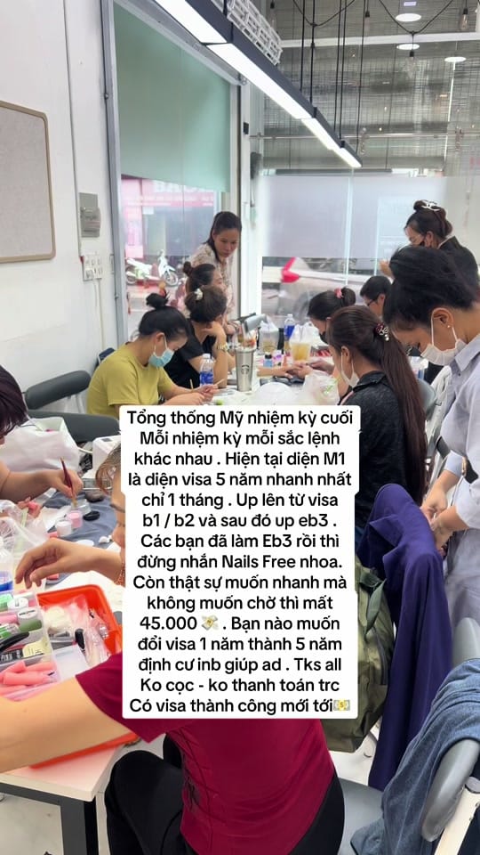 Post 9 by Trung Tâm Đào Tạo Nails Free on TikTok (video)