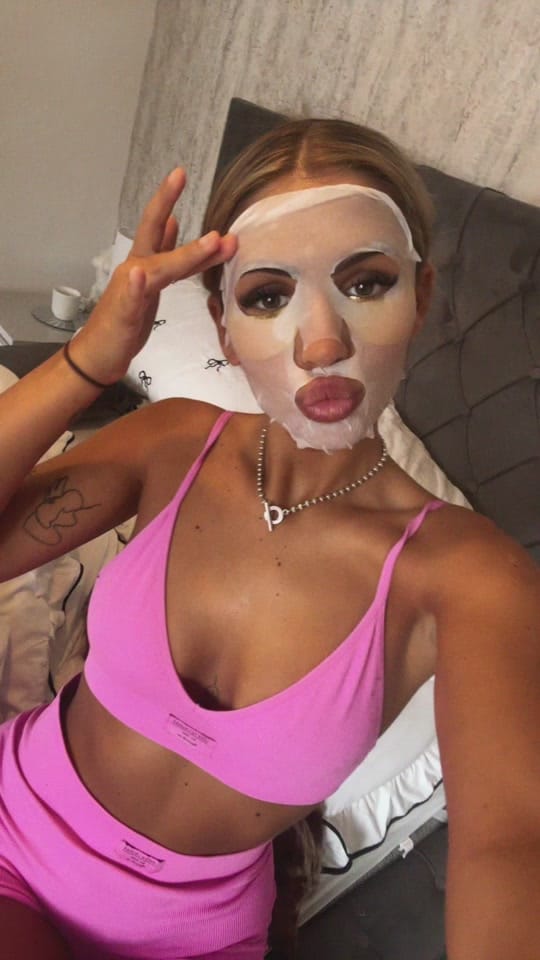 Post 1 by Chelseaherlo on TikTok (video)