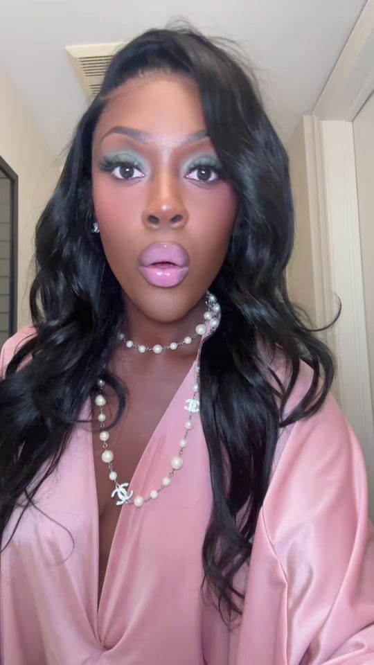 Post 10 by meshaesworld on TikTok (video)