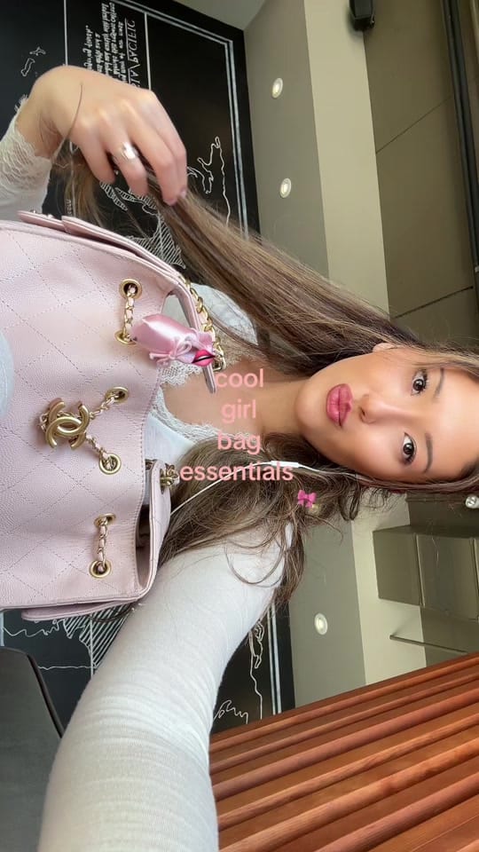 Post 5 by 🦢 on TikTok (video)