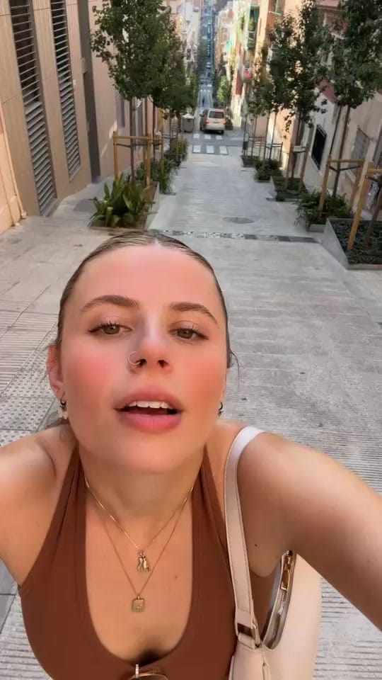 Post 1 by claudia on TikTok (video)