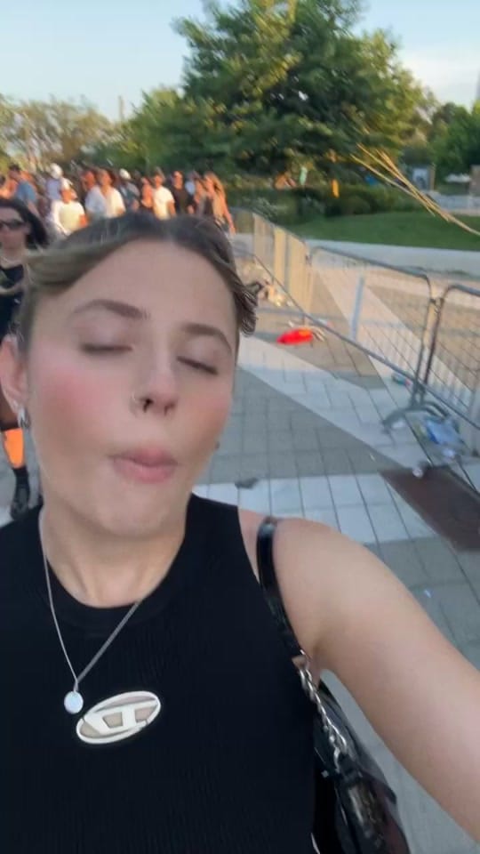 Post 7 by claudia on TikTok (video)