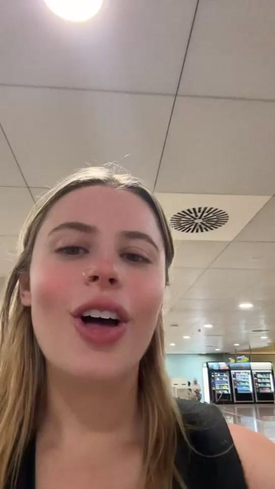 Post 4 by claudia on TikTok (video)