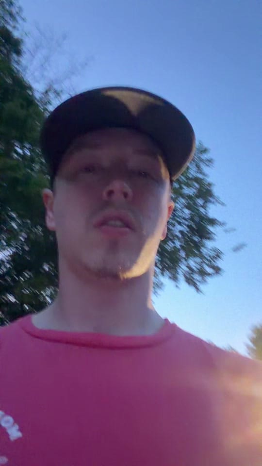 Post 2 by Krayyon Pole King on TikTok (video)
