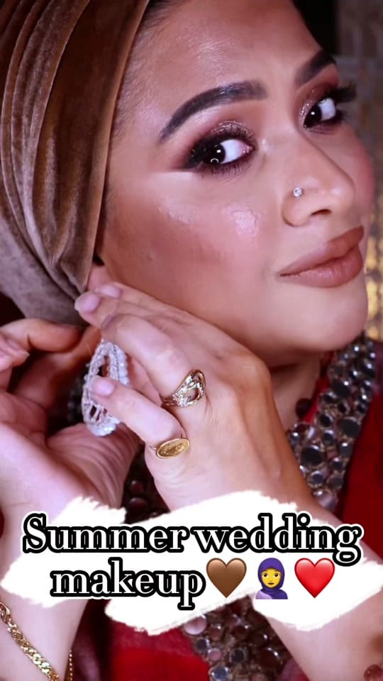 Post 3 by Ambrina| MUA Mac Cosmetics on TikTok (video)
