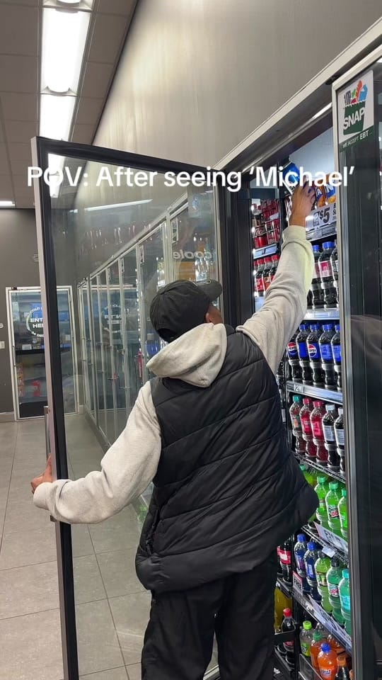 Post 4 by Marquis Sewell on TikTok (video)