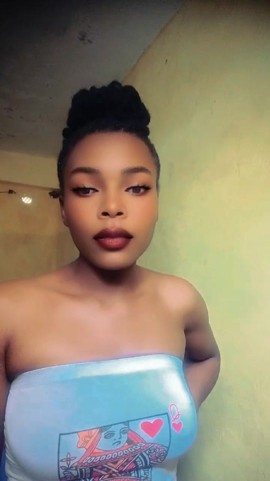 Post 5 by 1%🪫 on TikTok (video)